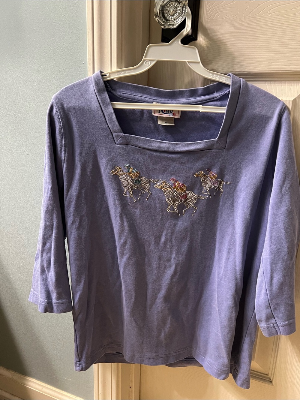 Lavender Embellished Knit Top with Beaded Motif